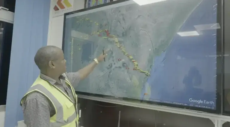 A-screen-in-the-RECTS-control-room-at-Mombasa-Port-showing-trucks-being-tracked-og_image (1)