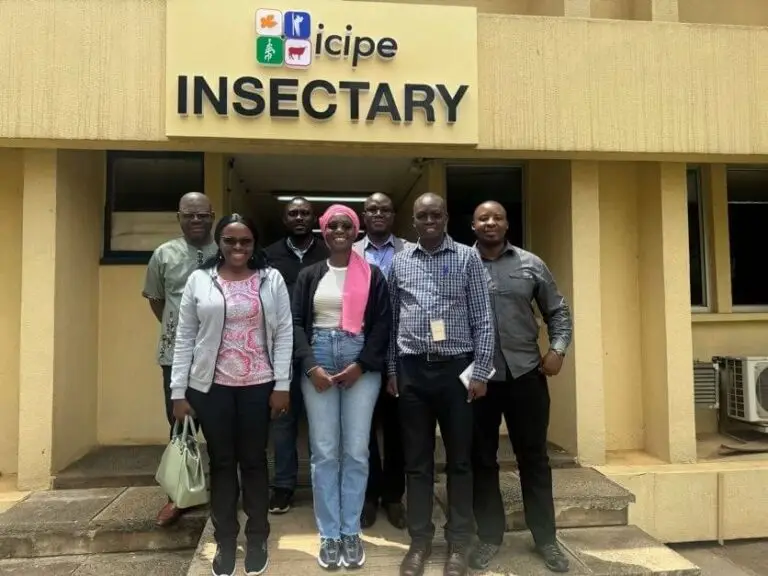Visit-to-icipe-where-the-team-observed-the-hot-water-treatment-technique-for-mangoes-to-combat-fruit-flies