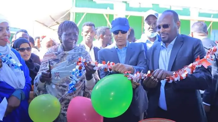 Tog-Wajaale-Ribbon-Cut-29.11