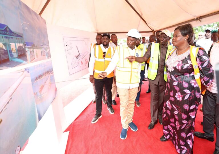 Homa-Bay-pier-construction-launch-Photo_Presidency-2048x1436